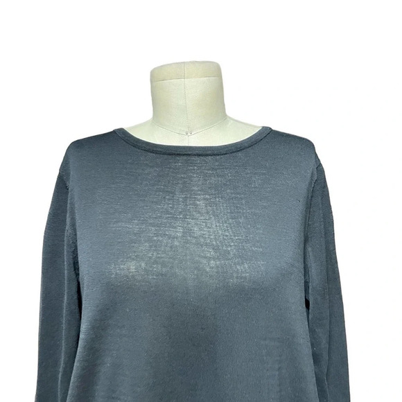 COS Black Silk Button Back Lightweight Knit Sweater Size Small‎ - Picture 2 of 9